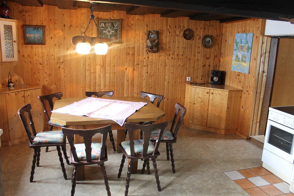 Knappenhaus ラウリス 部屋 写真